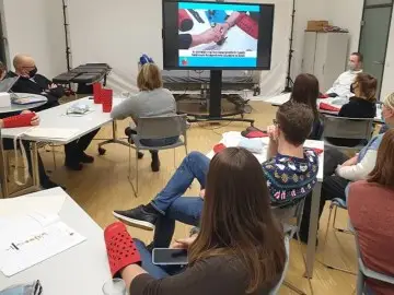 Nachhaltiges teambuilding The Hand Project