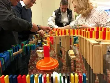 Teamevent Dominorallye - Teambuilding