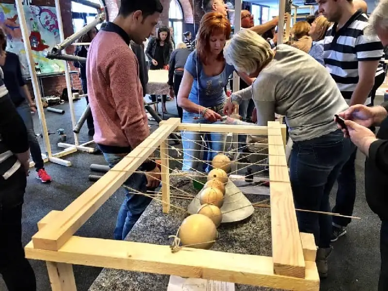 Teambuilding Kettenreaktion